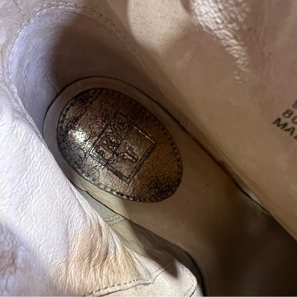 Frye White Leather Remy Studded & Beaded Gold Silver Block Heel Ankle Boots 9.5M - Picture 11 of 16